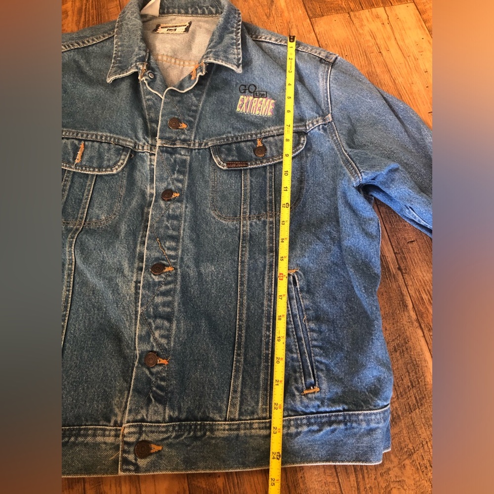 Vintage Authentic Lee Denim Jean Jacket Go The Extreme Patch Truckers Size M? - Picture 4 of 8